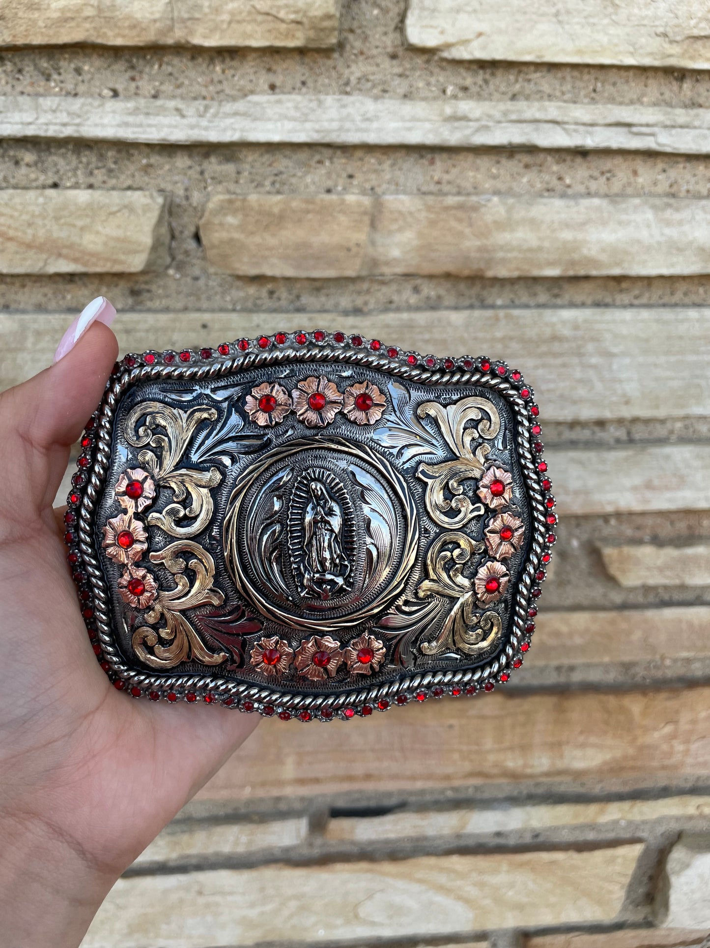 Hebilla De Nuestra Señora