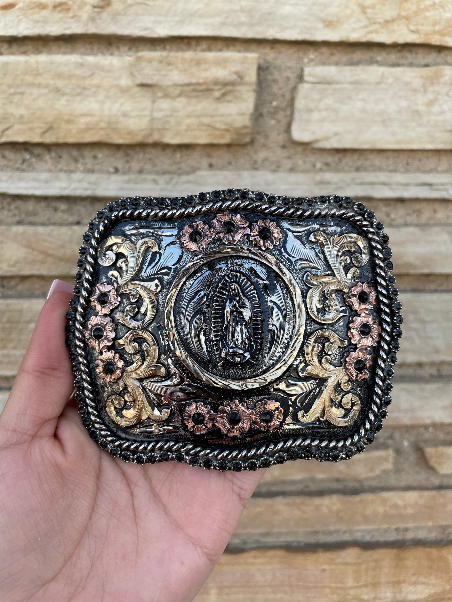 Hebilla De Nuestra Señora