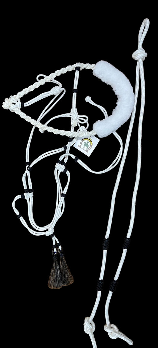 Cabezada Con Borrega Sintetica y Rienda