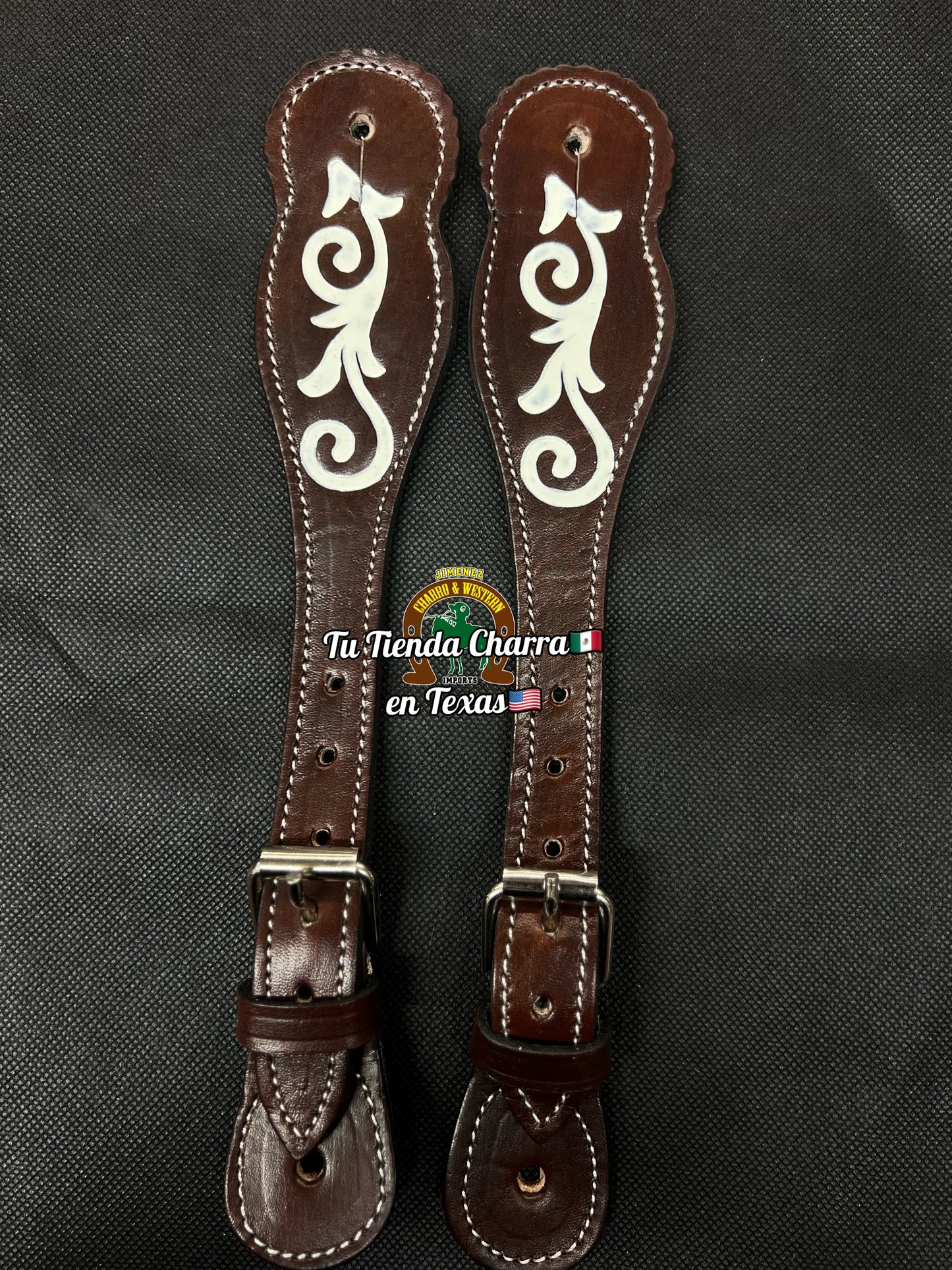 PAR DE CORRELLONES CON DISEÑO