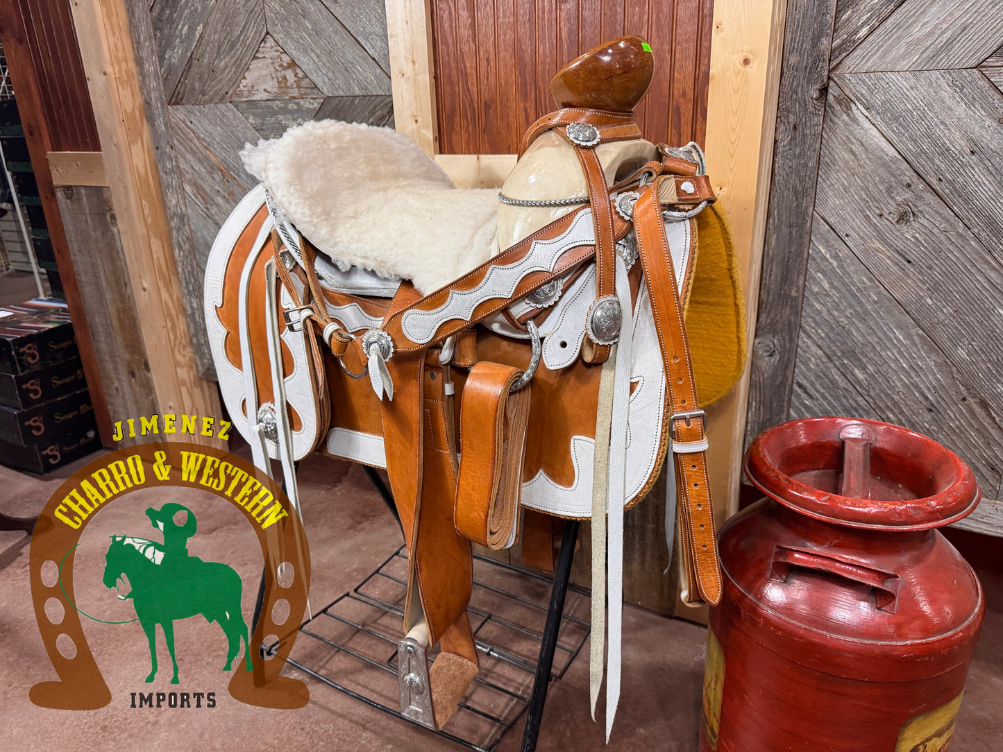 Montura Cantina Cuadrada Fina Fuste 15